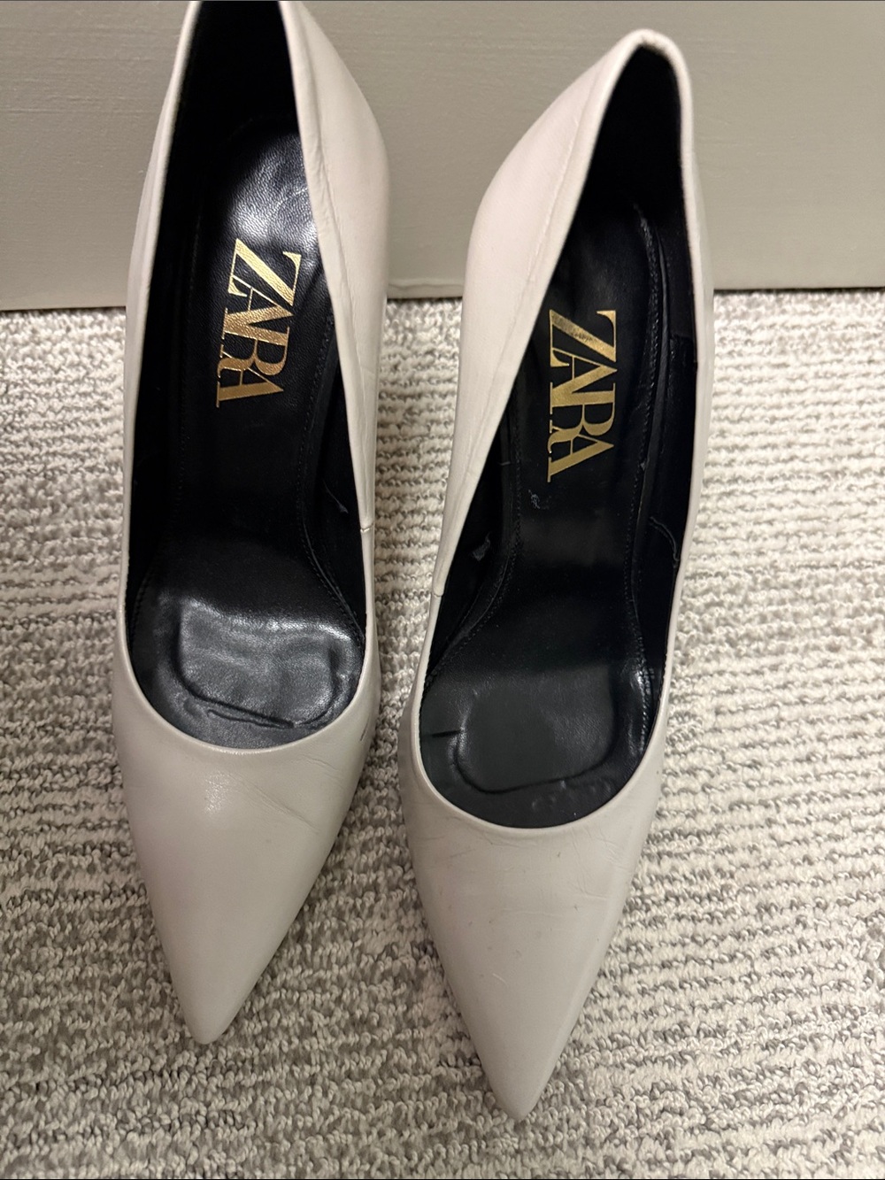 ZARA Cream Pointed Toe Stiletto Pumps